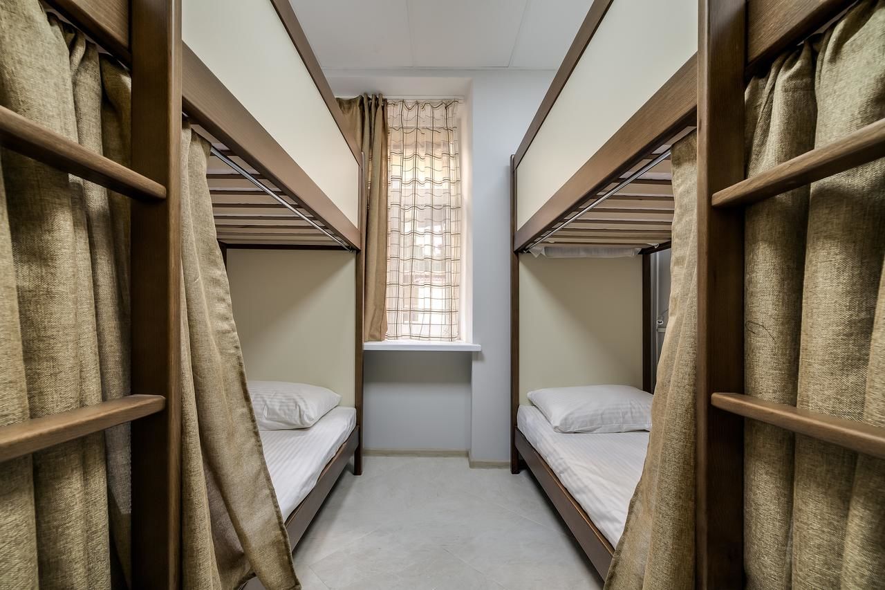 Хостелы Ostriv Hostel Львов-36