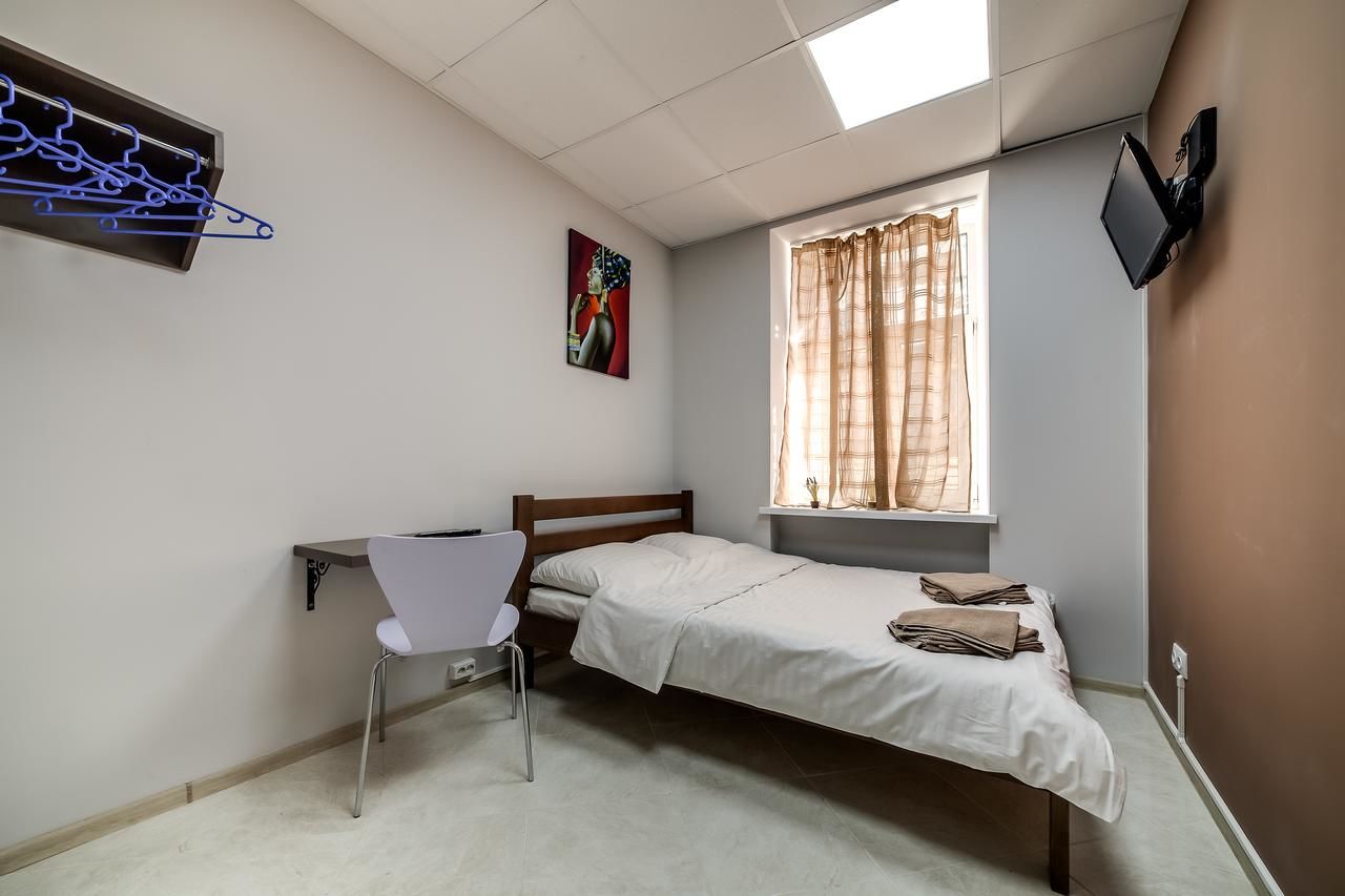 Хостелы Ostriv Hostel Львов-42