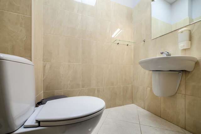 Хостелы Ostriv Hostel Львов-19