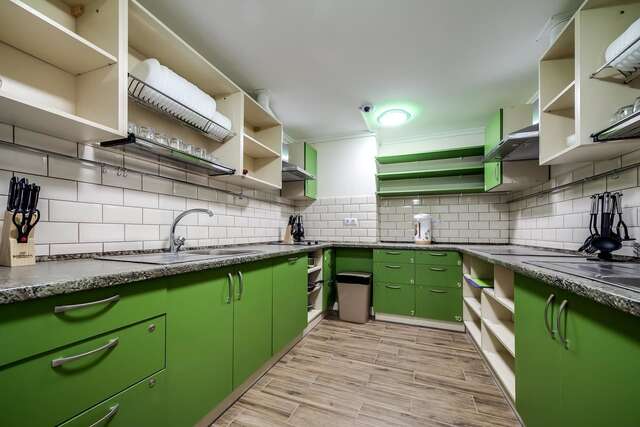 Хостелы Ostriv Hostel Львов-20